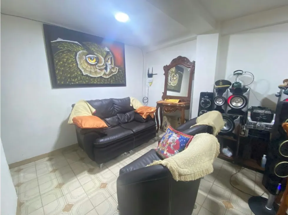 Venta de apartamento Urbanización Nueva Caracas.Catia 83m2 En 55000 - 7