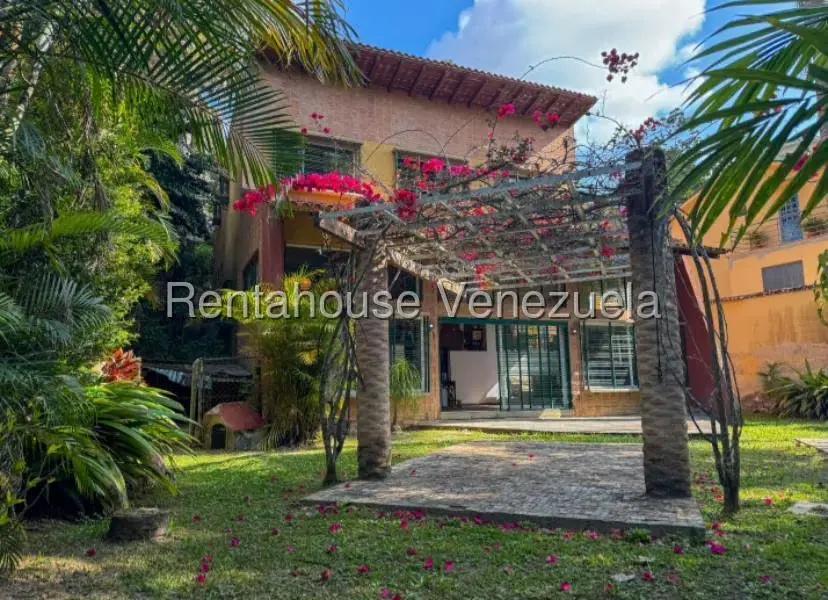 Casa (Multipes Niveles) en Venta en El Hatillo, Distrito Metropolitano - 12