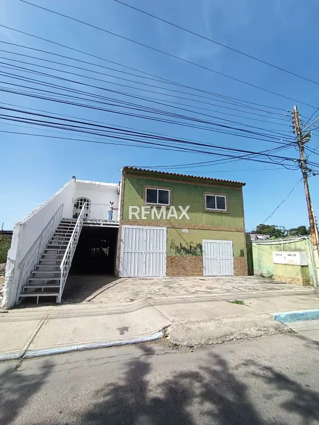Local Comercial en ¨Porlamar Av. Llano Adentro Piso 1 - 10
