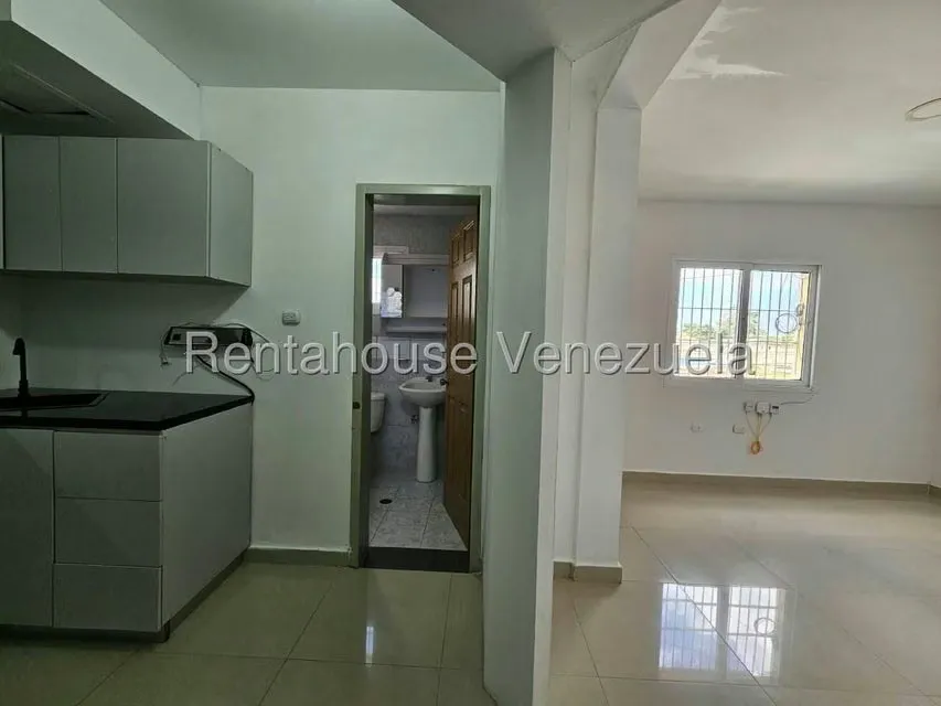 Apartamento (1 Nivel) en Alquiler en Centro, Falcon - 5