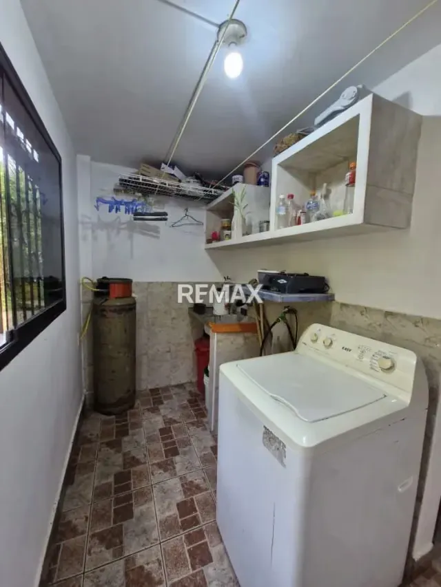 Se vende apartamento en la laguna de palmira Piso 1 - 9