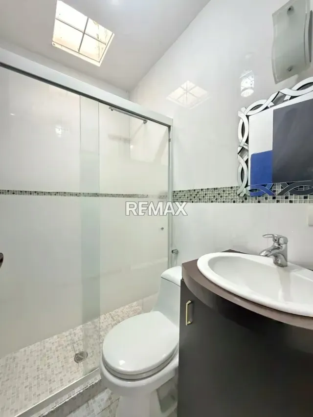 Casa en Venta en Cabudare en conjunto moderno con planta eléctrica integral y - 7