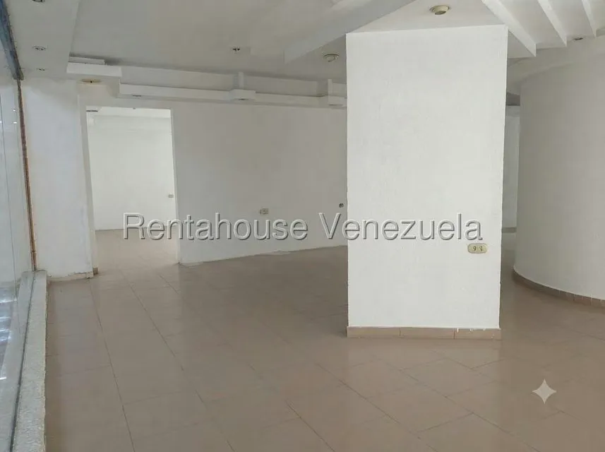 Local Comercial en Alquiler en Las Minas, Miranda - 3