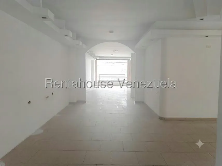 Local Comercial en Alquiler en Las Minas, Miranda - 4