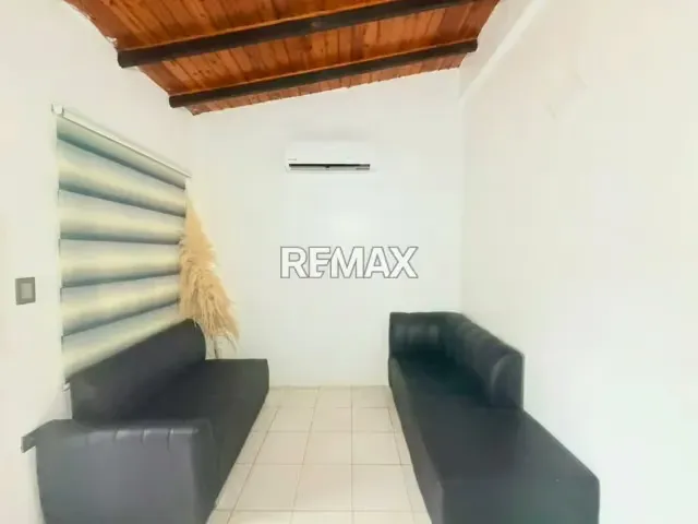 AMPLIA CASA EN VENTA EN URB LA TEURA LA PIEDAD CABUDARE LARA - 3