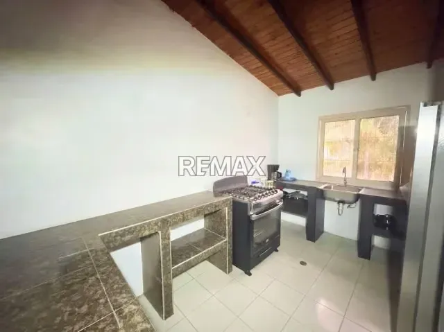 AMPLIA CASA EN VENTA EN URB LA TEURA LA PIEDAD CABUDARE LARA - 4