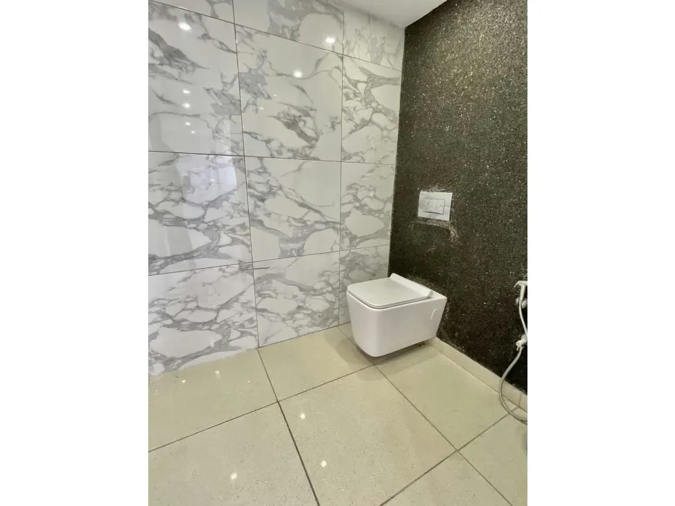 Se vende casa 600 m2 4h+s/3.5b+s/10p Clna de Los Chaguaramos - 14
