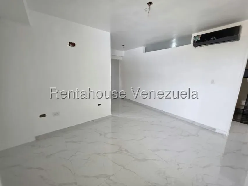 Apartamento (1 Nivel) en Venta en Frutas Condominio, Miranda - 13