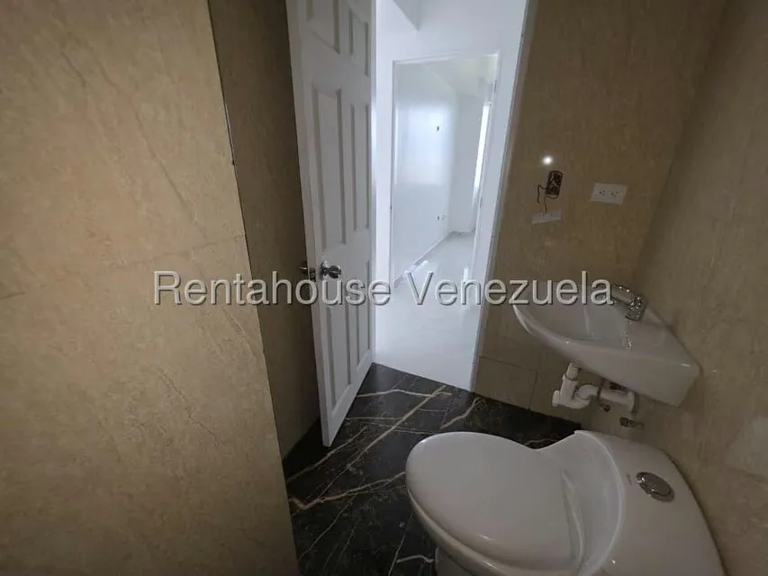 Apartamento (1 Nivel) en Venta en Frutas Condominio, Miranda - 16