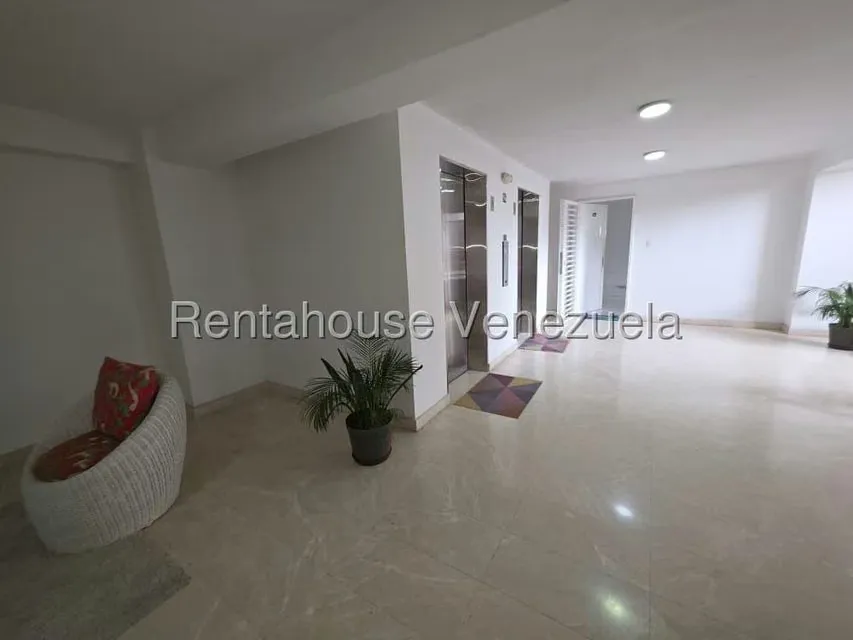 Apartamento (1 Nivel) en Venta en Frutas Condominio, Miranda - 23