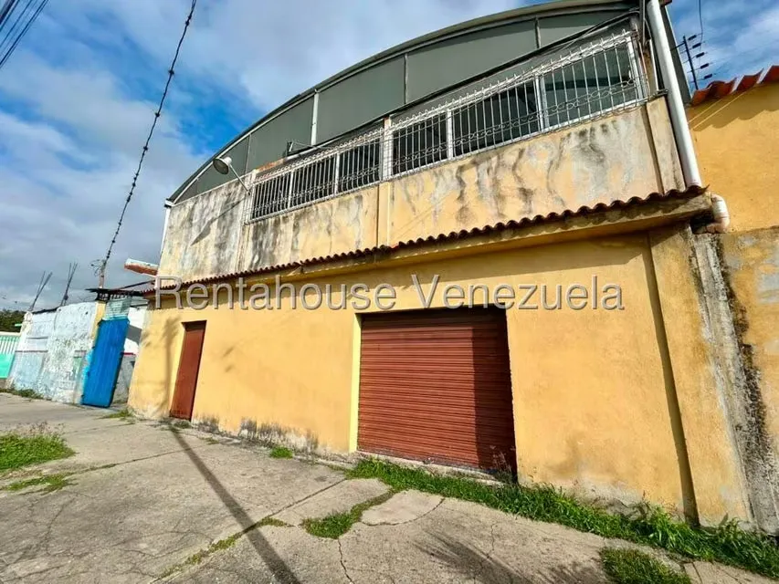 Comercial (Club Campestre) en Venta en Zona Oeste, Lara - 2