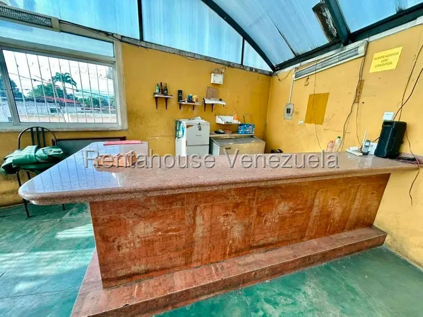 Comercial (Club Campestre) en Venta en Zona Oeste, Lara - 16