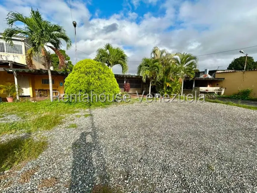 Comercial (Club Campestre) en Venta en Zona Oeste, Lara - 3