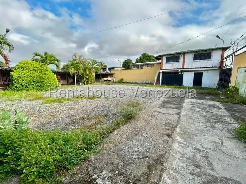 Comercial (Club Campestre) en Venta en Zona Oeste, Lara - 4
