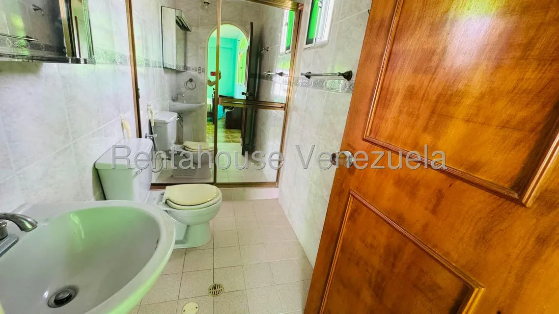 Casa (Duplex) en Venta en La Mora I, Aragua - 14