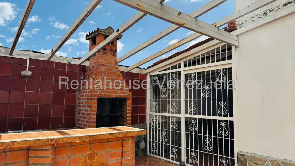Casa (Duplex) en Venta en La Mora I, Aragua - 10