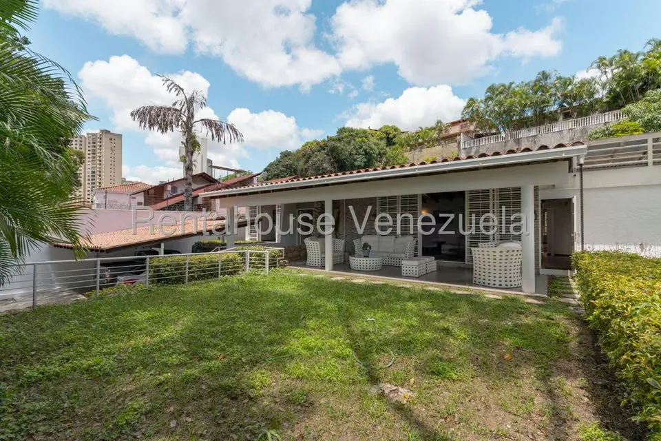 Casa (Duplex) en Venta en Santa Fe Norte, Distrito Metropolitano