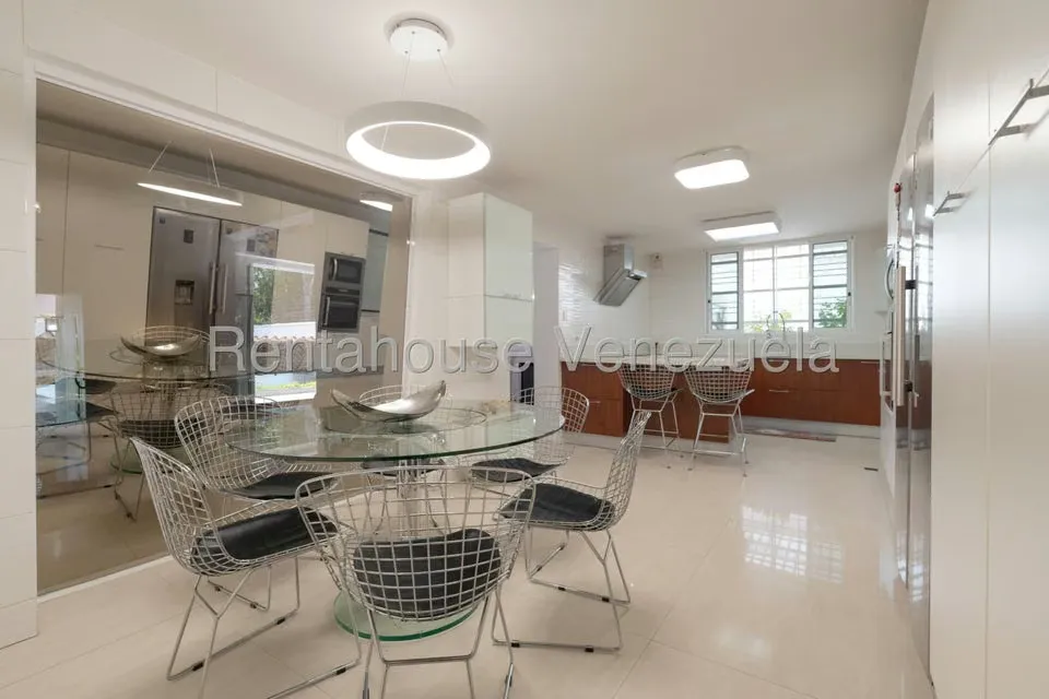 Casa (Duplex) en Venta en Santa Fe Norte, Distrito Metropolitano - 17