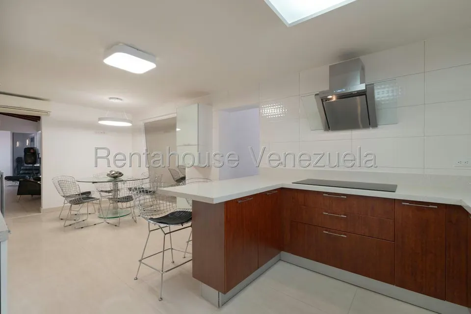 Casa (Duplex) en Venta en Santa Fe Norte, Distrito Metropolitano - 21