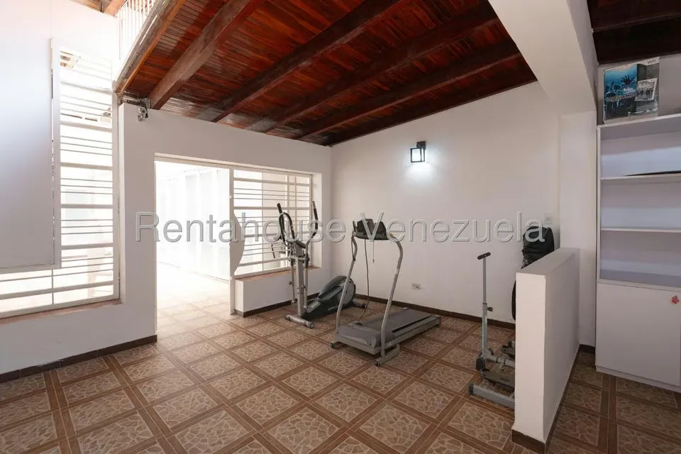 Casa (Duplex) en Venta en Santa Fe Norte, Distrito Metropolitano - 57