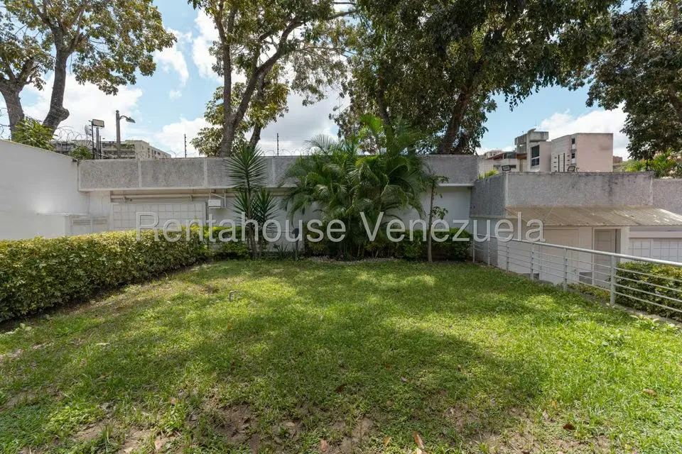 Casa (Duplex) en Venta en Santa Fe Norte, Distrito Metropolitano - 7