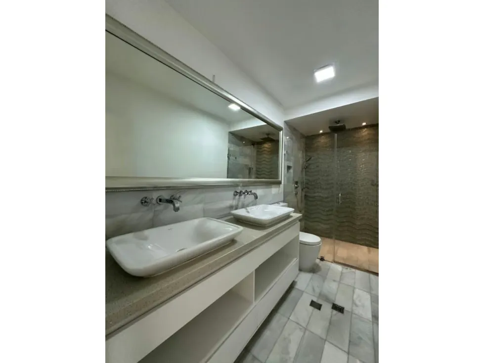 Apartamento en alquiler 131m², campo alegre - 8