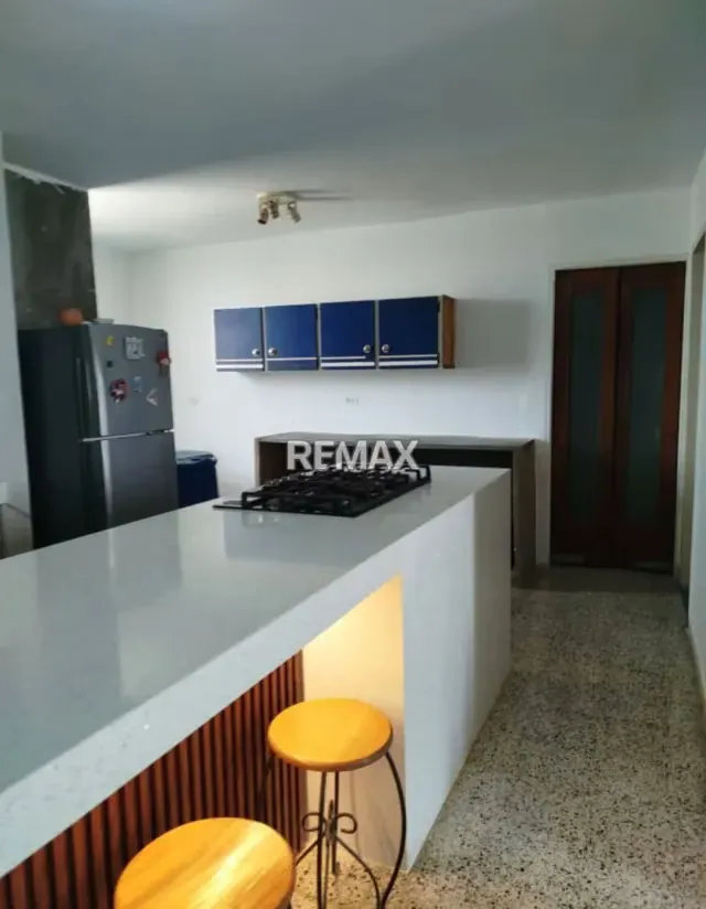 VENDO APARTAMENTO EN RESIDENCIAS EL PORTÓN - 12