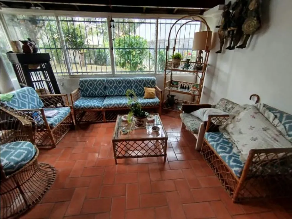 CASA EN VENTA - URB MACARACUAY - 3