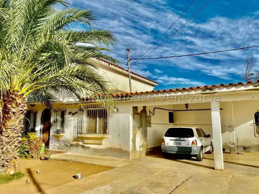 Casa (Duplex) en Venta en Santa Irene, Falcon - 31