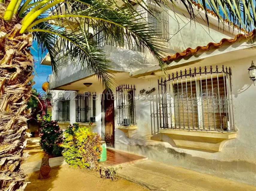 Casa (Duplex) en Venta en Santa Irene, Falcon - 7