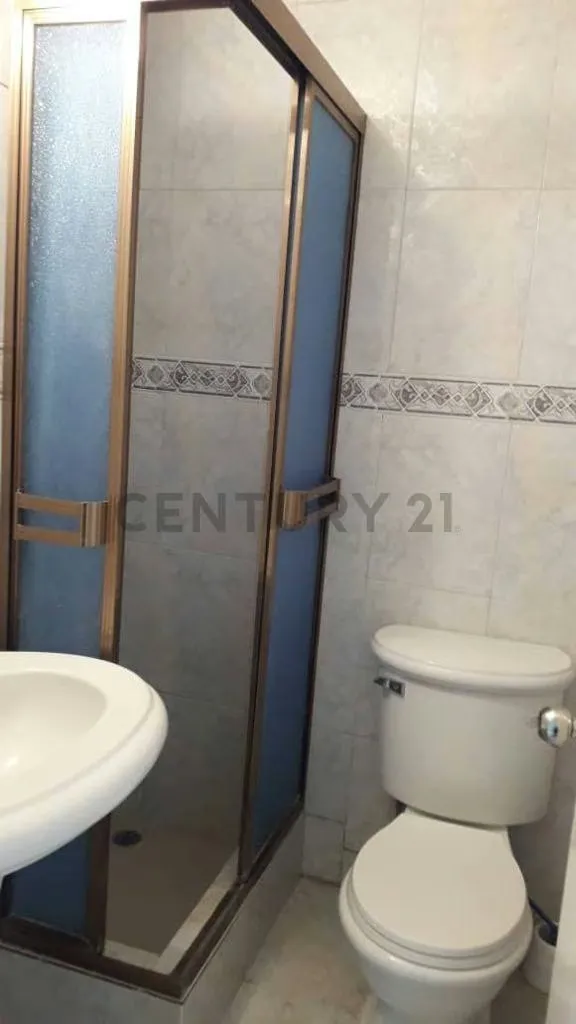 Comodo apartamento en alquiler en El Paraiso - 7