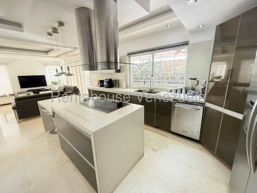 Casa (Duplex) en Venta en Llano Alto, Portuguesa - 12