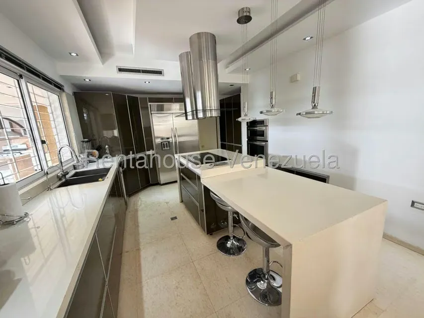 Casa (Duplex) en Venta en Llano Alto, Portuguesa - 16