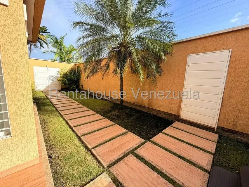 Casa (Duplex) en Venta en Llano Alto, Portuguesa - 21