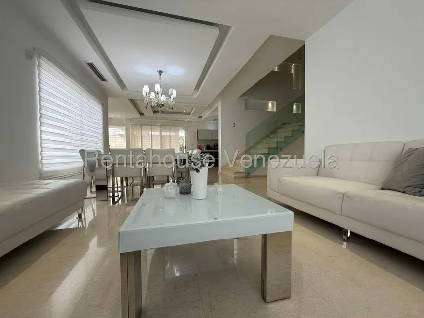 Casa (Duplex) en Venta en Llano Alto, Portuguesa - 4