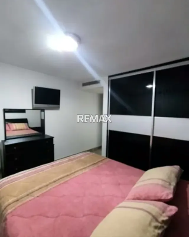 ¡APARTAMENTO EN ALQUILER! - 11