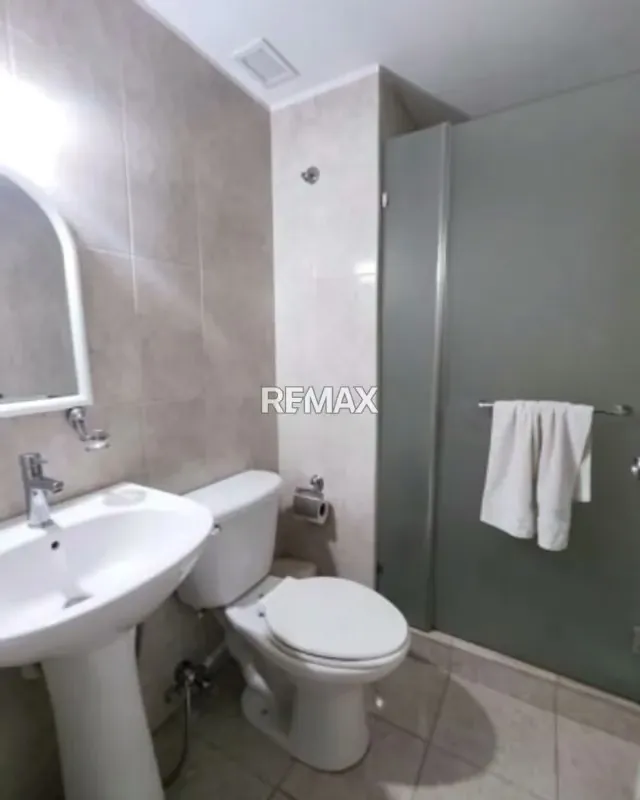 ¡APARTAMENTO EN ALQUILER! - 9