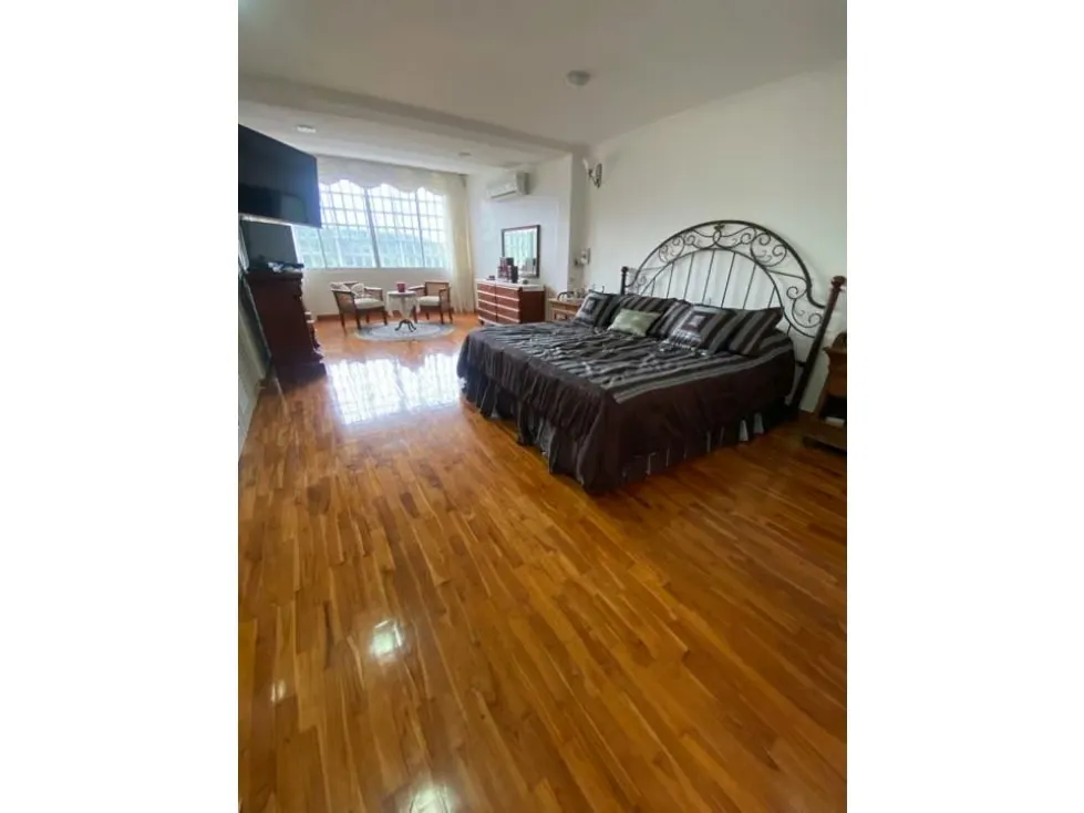 Vendo casa 594m2 La Lagunita 2509 - 10