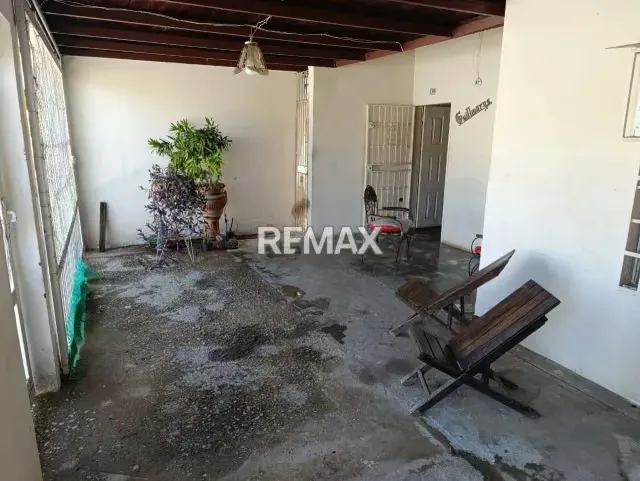 En venta Casa en La Urb. Ciudad Salud - 4