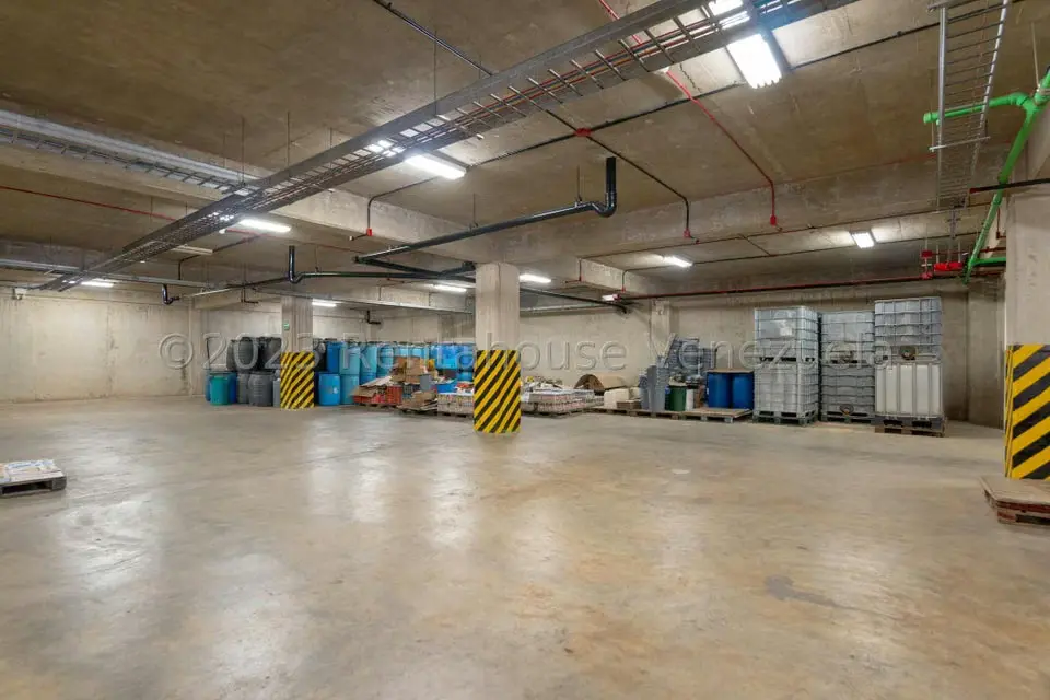 Galpon - Deposito en Venta en Municipio Carrizal, Miranda - 28