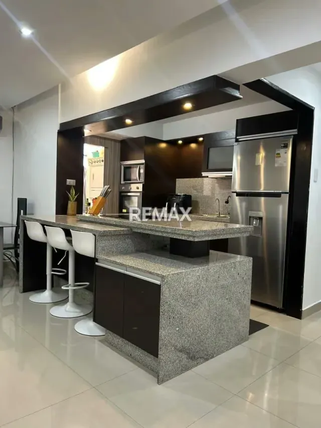 En Venta Apartamento en Parque Central en Plena Avenida Lara y Disfruta de un espacio moderno, diseñado para tu confort y estilo de vida. - 2