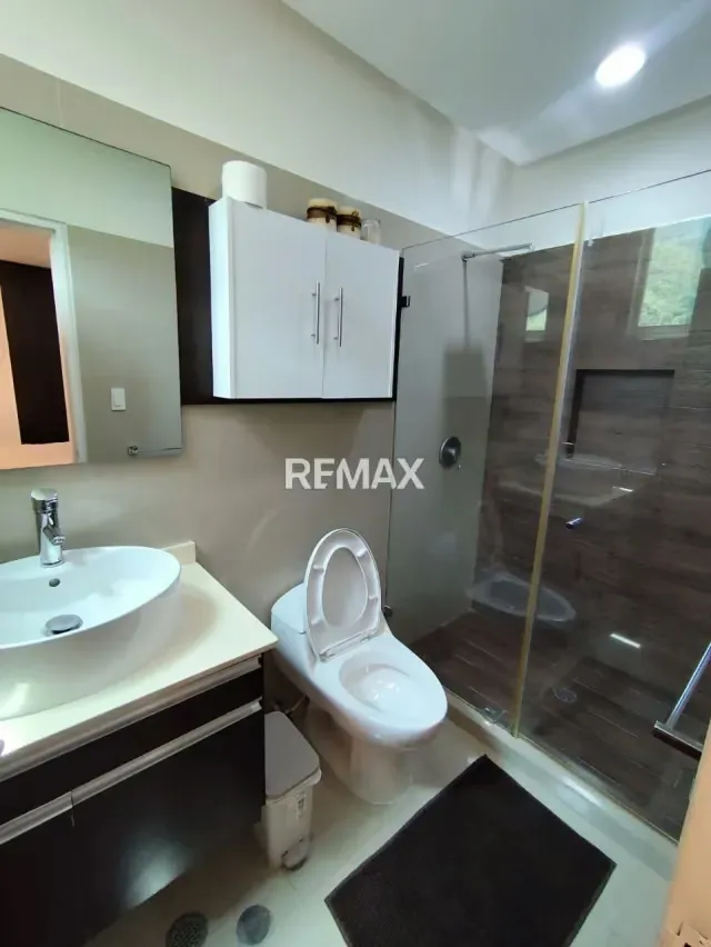 Apartamento en Venta en Res. Alameda Suite totalmente Amoblado Urb. El Parral - 12