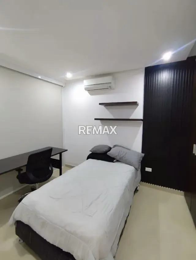 Apartamento en Venta en Res. Alameda Suite totalmente Amoblado Urb. El Parral - 13