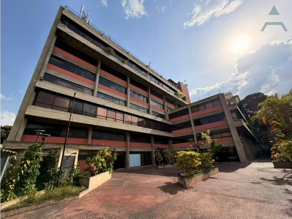 Se alquila Oficina 92m² 1b Los Cortijos