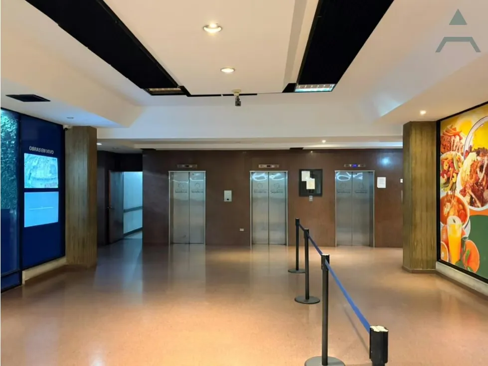 Se alquila Oficina 92m² 1b Los Cortijos - 2