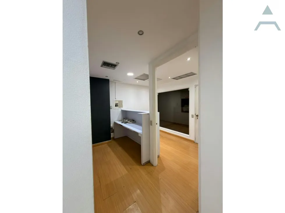 Se alquila Oficina 92m² 1b Los Cortijos - 22