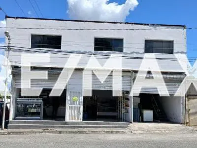 local comercial con deposito en esquina