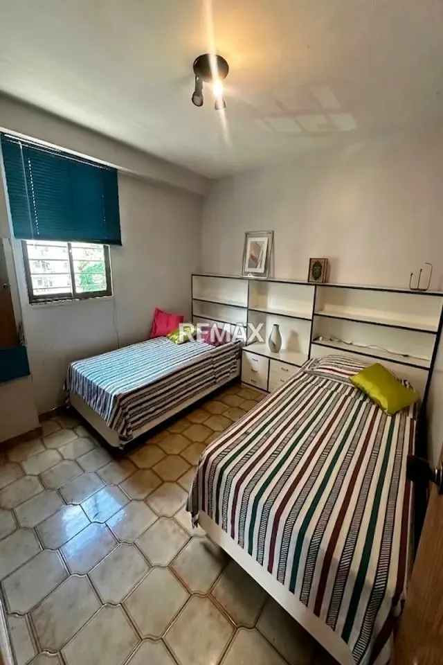 Venta de Apartamento en La Paz, Av. O´´Higgins - 16