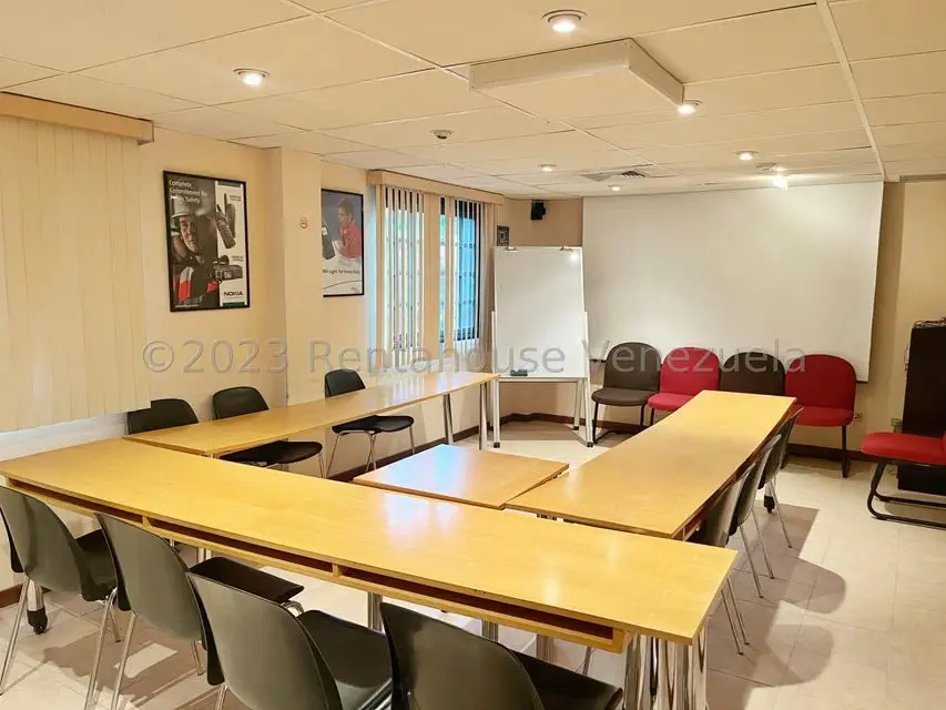 Edificio en Venta en La Trinidad, Distrito Metropolitano - 25