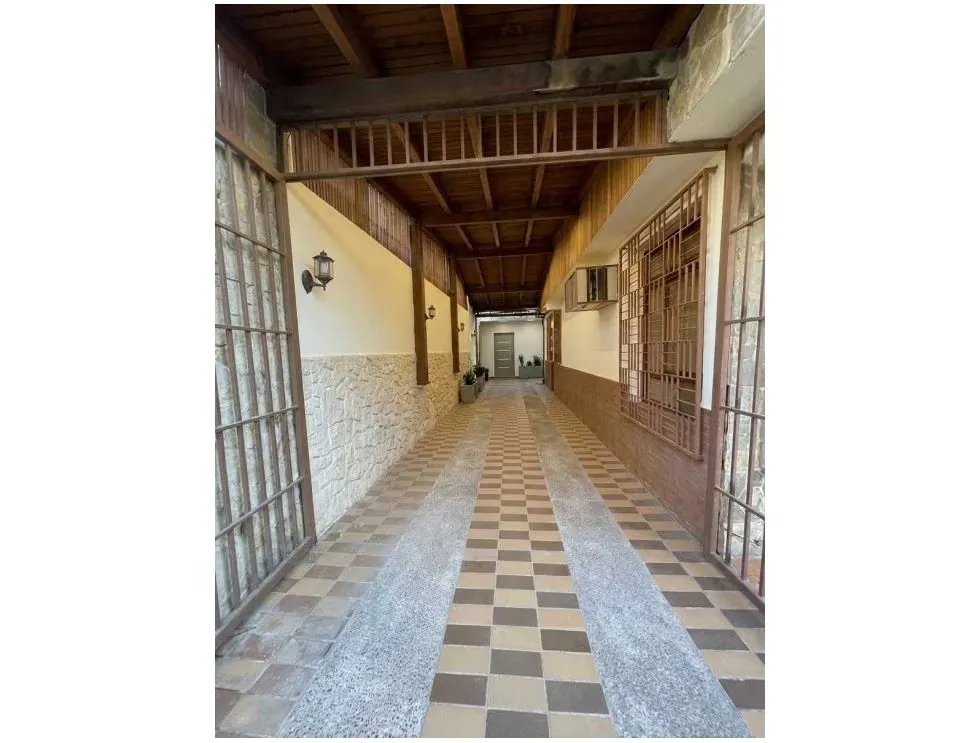 Vendo casa 157m2 Calle Anzoategui, Guatire 8012 - 3